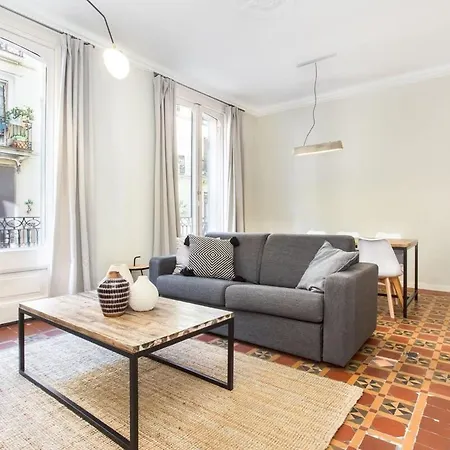 4bedroom With A Balcony In Ramblas 1 2 *