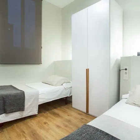 Apartment 4bedroom With A Balcony In Ramblas 1 2 *