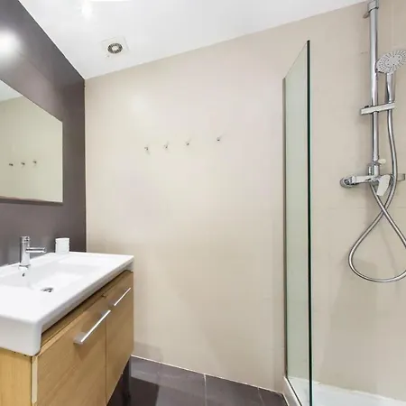 4bedroom With A Balcony In Ramblas 1 2 *