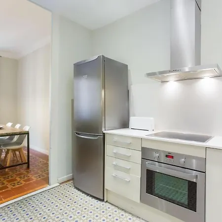 Apartment 4bedroom With A Balcony In Ramblas 1 2