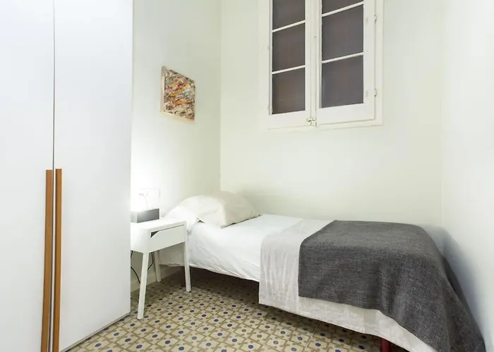 The Collection - 4bedroom With A Balcony In Ramblas 1 2 *